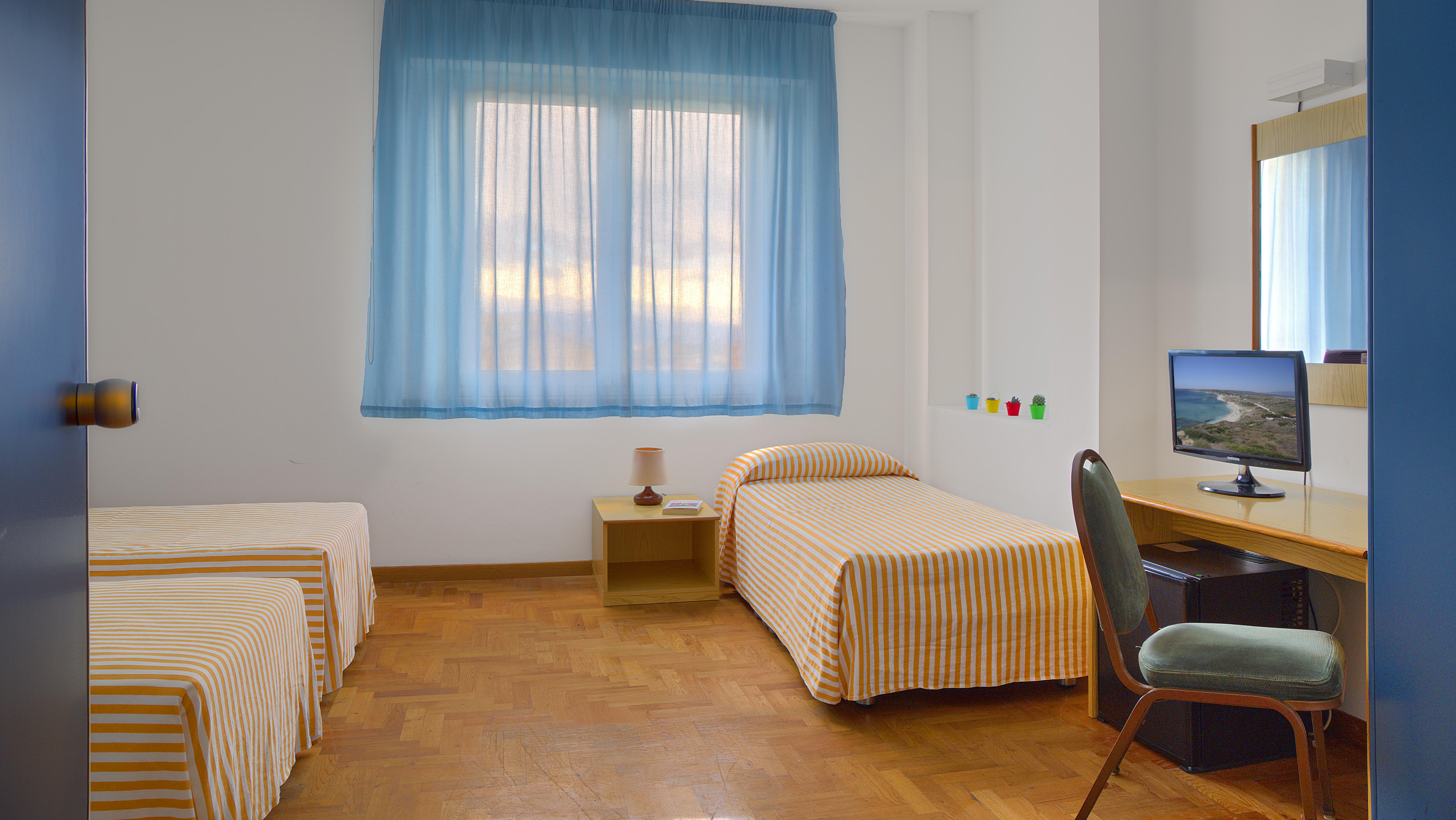 Hotel Mistral Oristano Exteriör bild